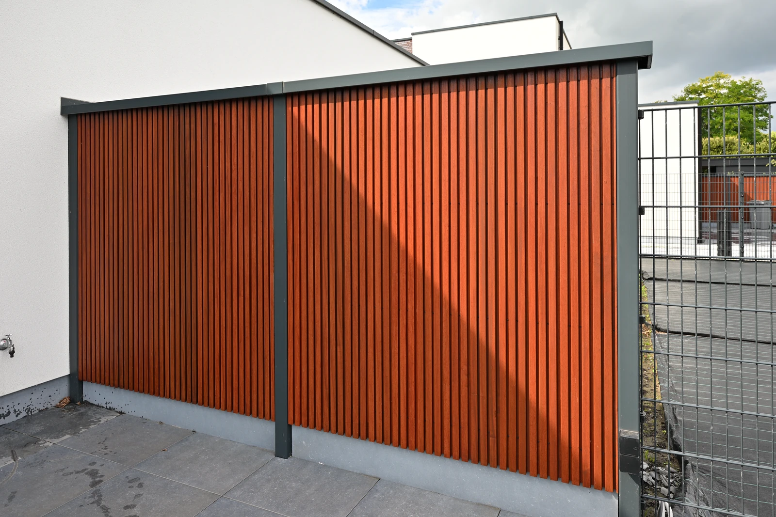 Detail terrasscheiding